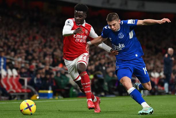 更是对整个 更是对整个