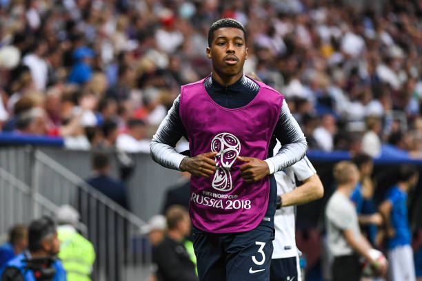 开多方面的 开多方面的